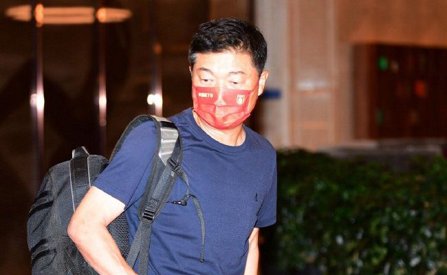 主演新剧《肯尼迪》聚焦著名政治家族 2 堪比时装周!