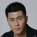 在连载初期，这部作品的设定在“少年热血漫”中显得颇为“套路化”。